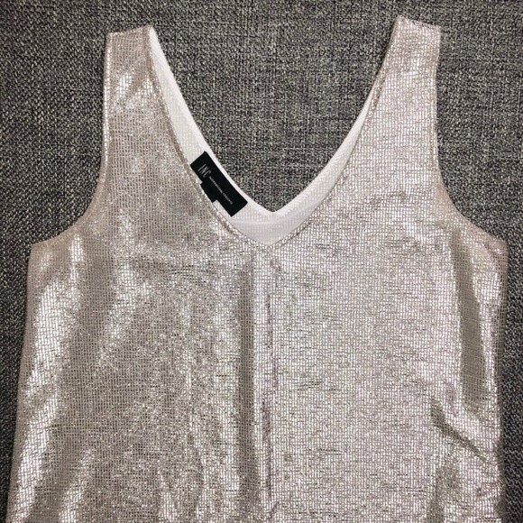 INC Layered Sleeveless Top Oversize XS Metallic Flowy Bust 18" White Champagne - Picture 3 of 7